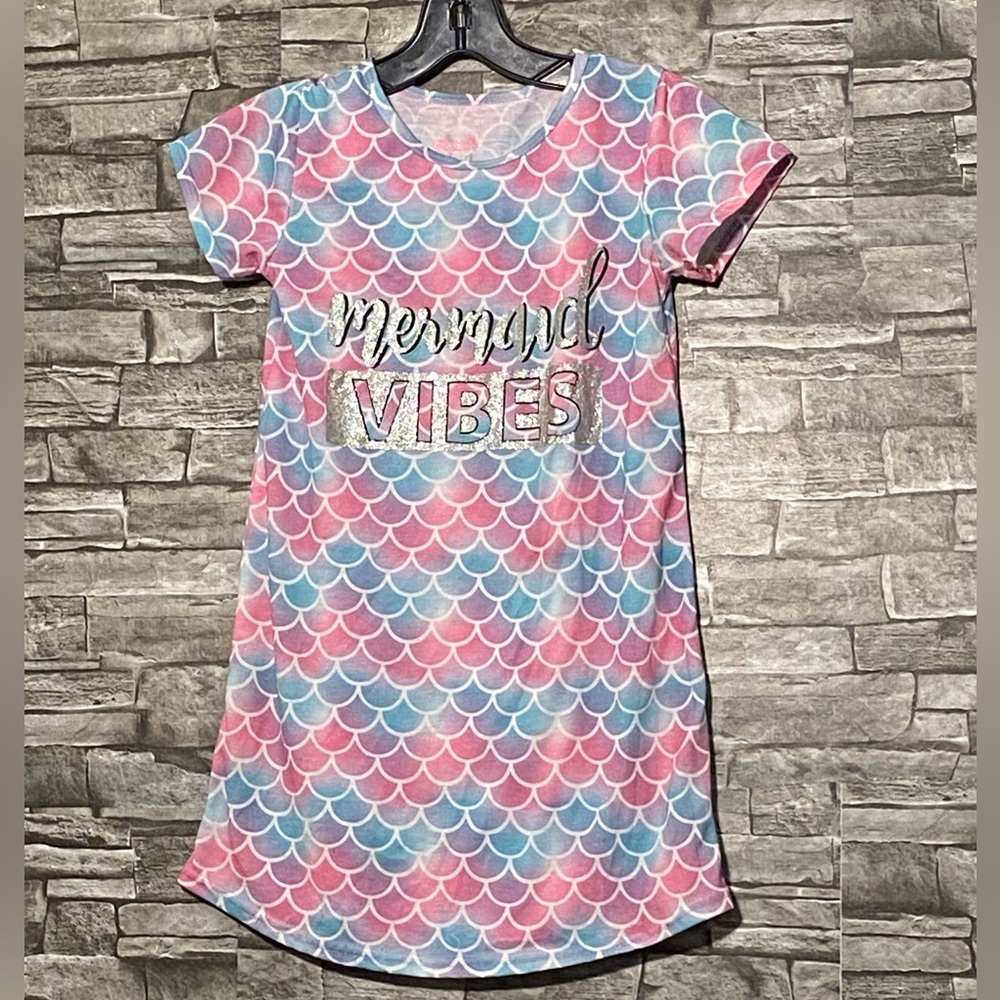 Item 32 Delia’s Girls Size 7-8 Pajama Nightgown